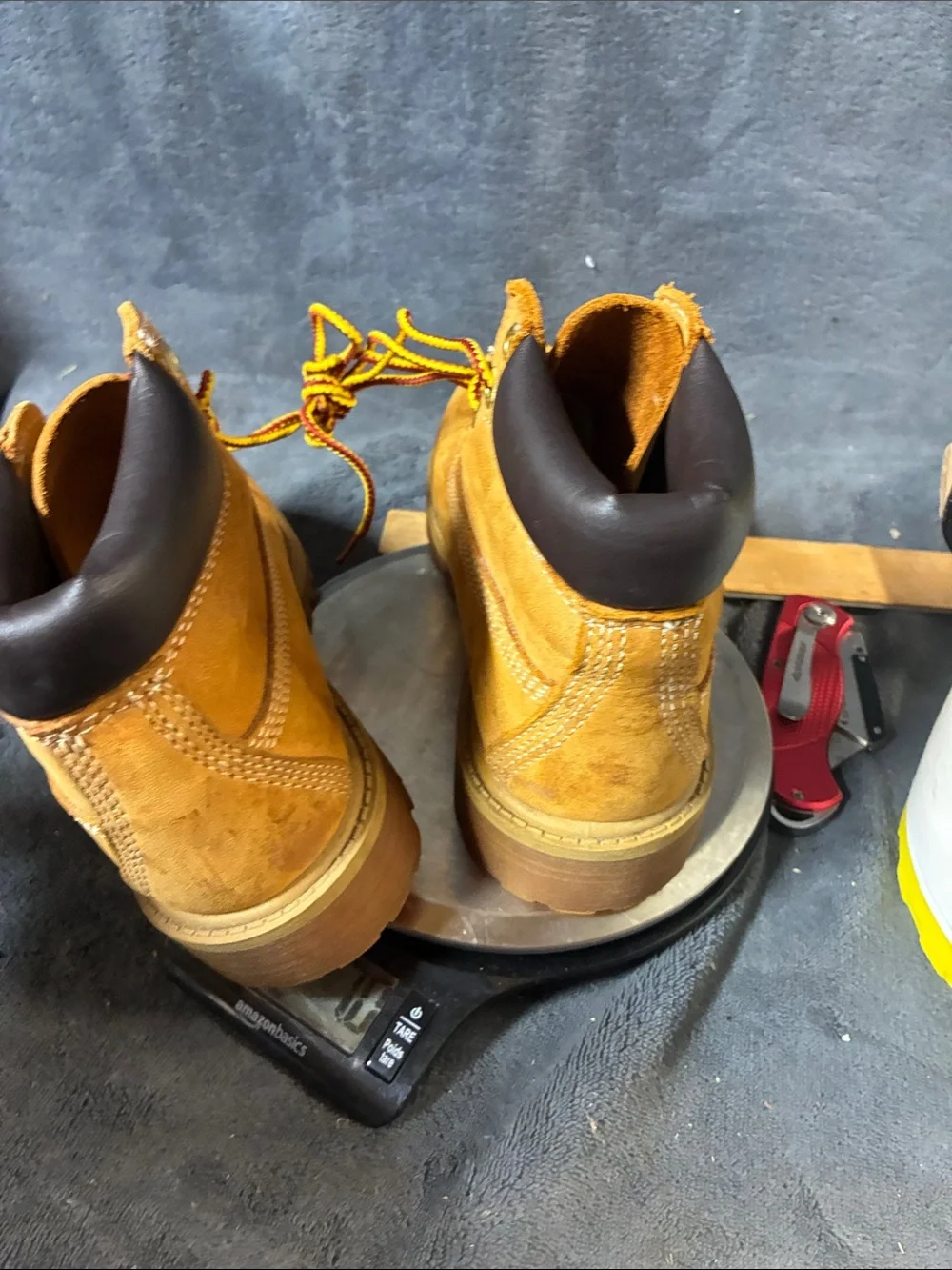 Timberland Wheat Suede Kids Boots with Dark Brown Collar and Yellow/Brown Laces